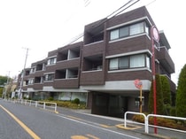 小田急小田原線 経堂駅 3階建 築17年の外観写真