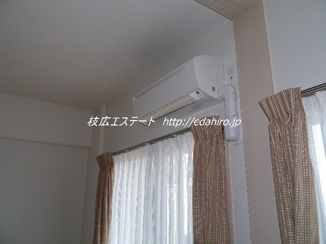 ローゼンコート禄屋１１～１４の空調設備