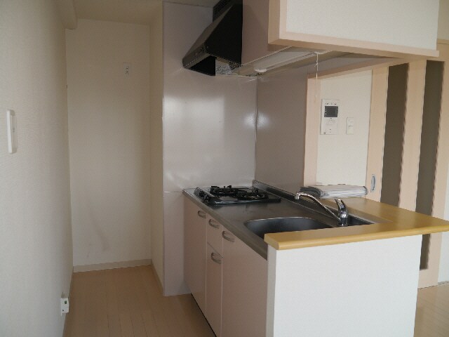 ローゼンコート禄屋１１～１４のキッチン