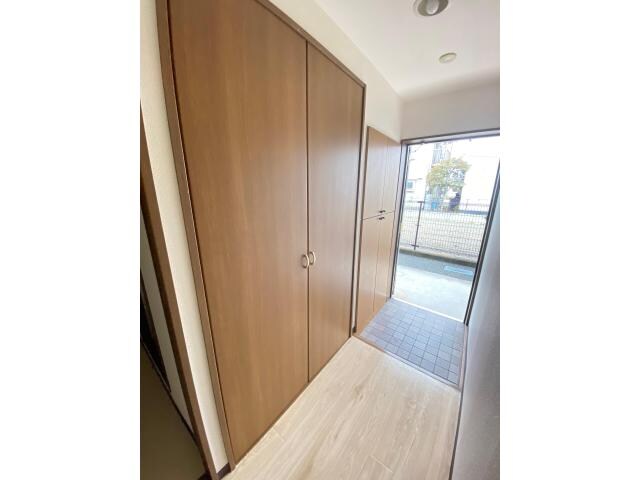 エトワール佐藤の玄関周り