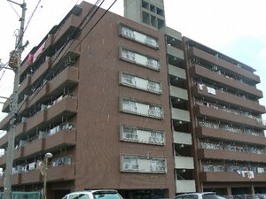 第16柴田２Lマンション外観写真