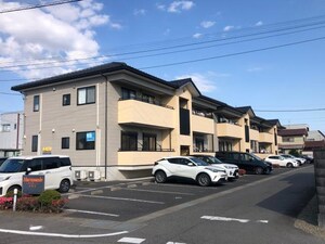 アルモニー外観写真
