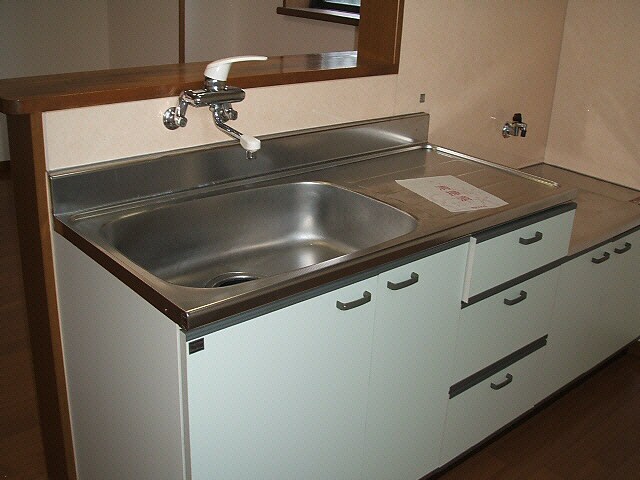 メゾンゾシェルのキッチン