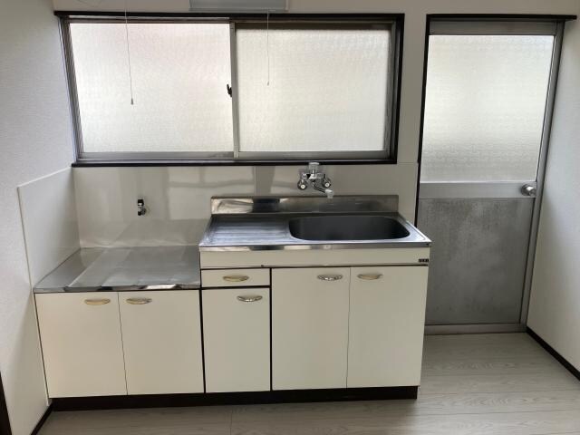 青柳町戸建てのキッチン