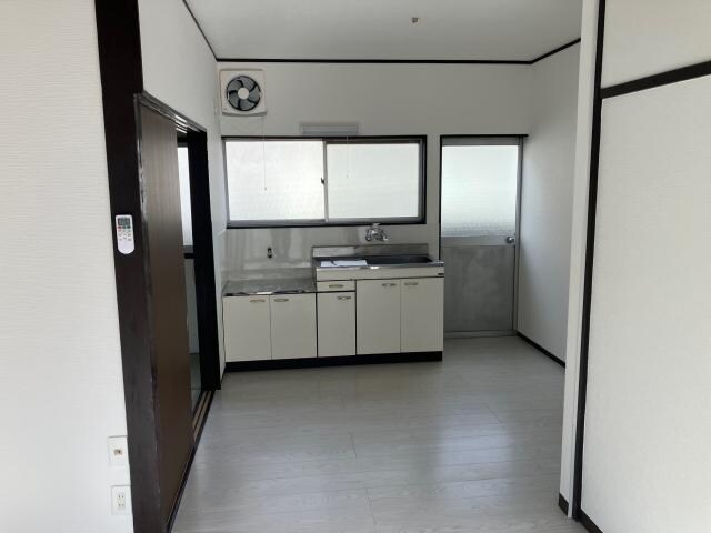 青柳町戸建てのキッチン