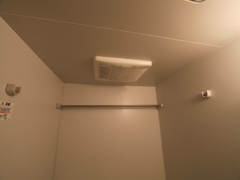 物件内観写真28　(浴室暖房乾燥機　24時間換気機能付バスルーム)