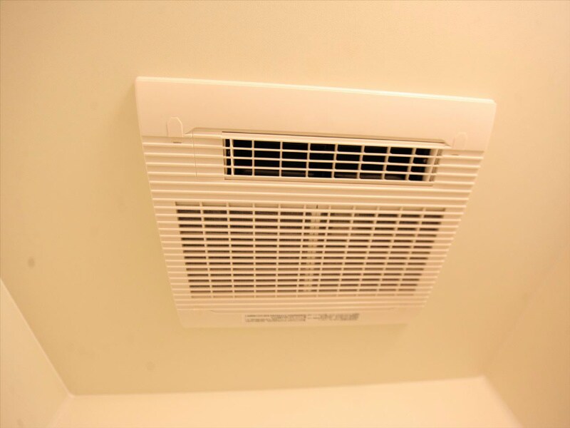 物件内観写真22　(浴室暖房乾燥機付　24時間換気機能付バスルーム)