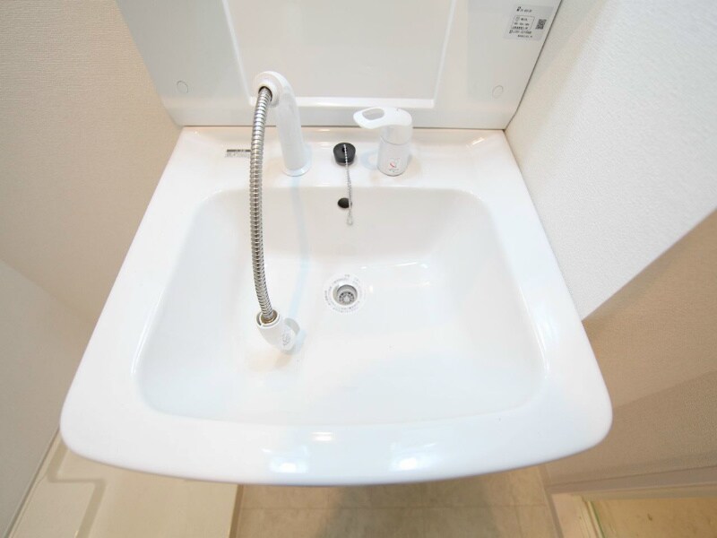 物件内観写真21　(脱衣所　独立洗面台（シャンプードレッサー）洗濯機用意できます)