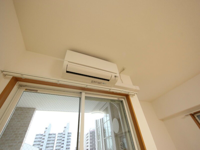 物件内観写真15　(エアコン完備)
