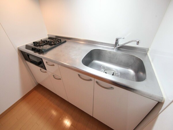 キッチン(システムキッチン（ガス2口コンログリル付）)