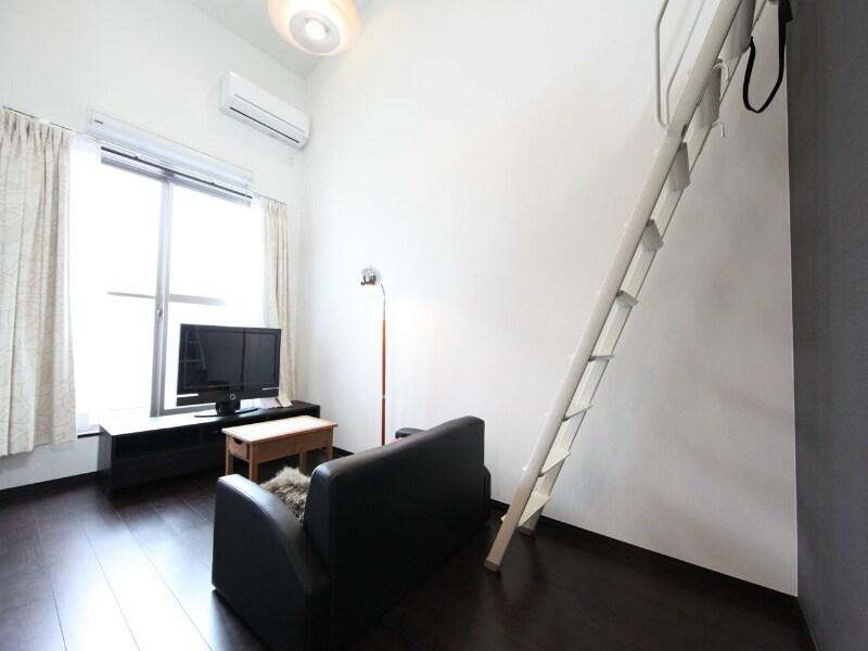 物件内観写真33　(洋室8.4帖　ロフト6.2帖（収納でもお部屋でも使えます）)