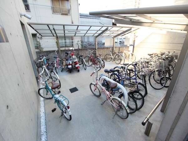その他共有部分(屋根付き駐輪場)