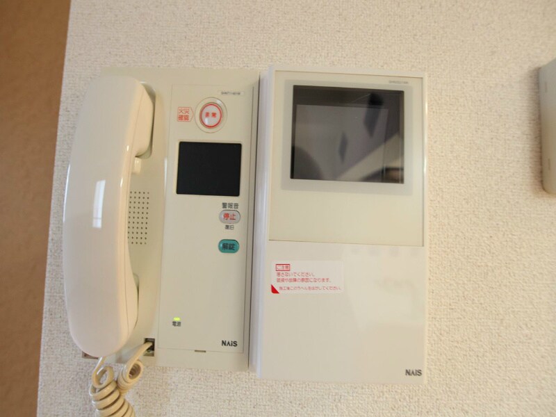 物件内観写真10　(ＴＶモニター付インターホン)