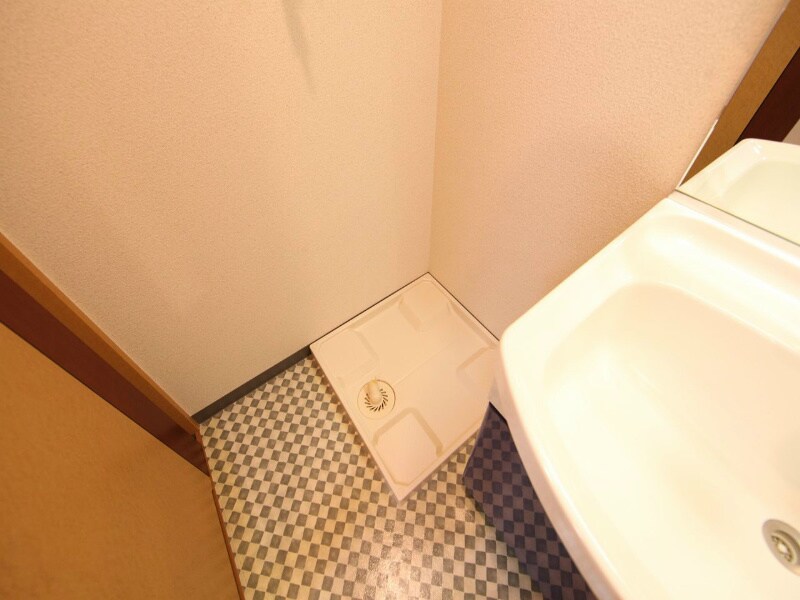 物件内観写真20　(脱衣所　独立洗面台（シャンプードレッサー）洗濯機用意できます)