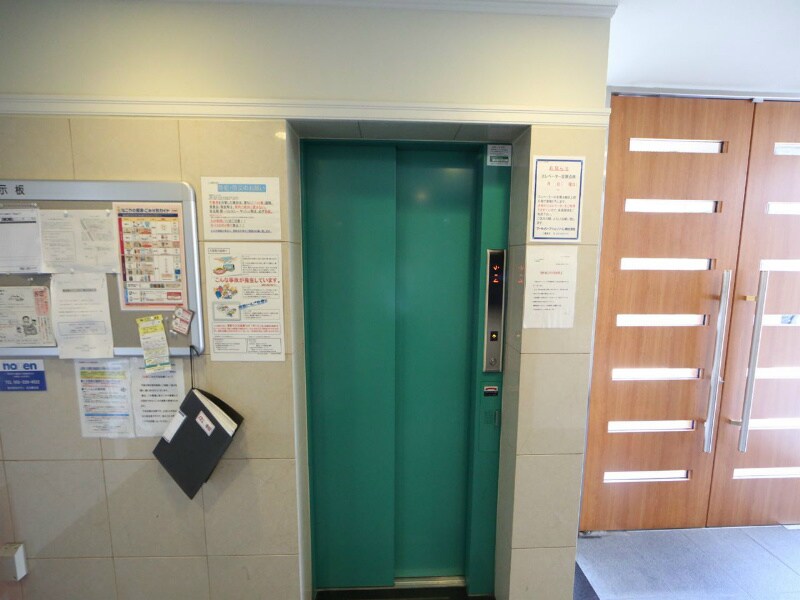 物件内観写真29　(エレベーター完備)