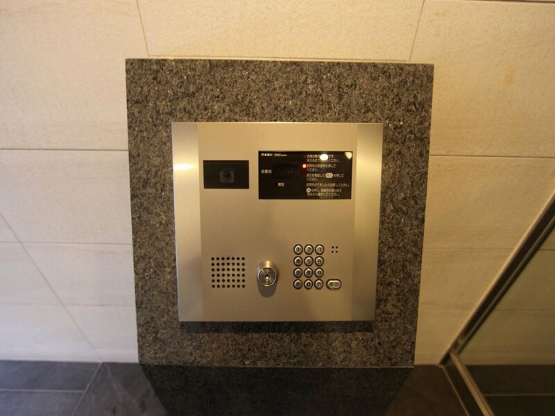 物件内観写真22　(エントランス　オートロック付)