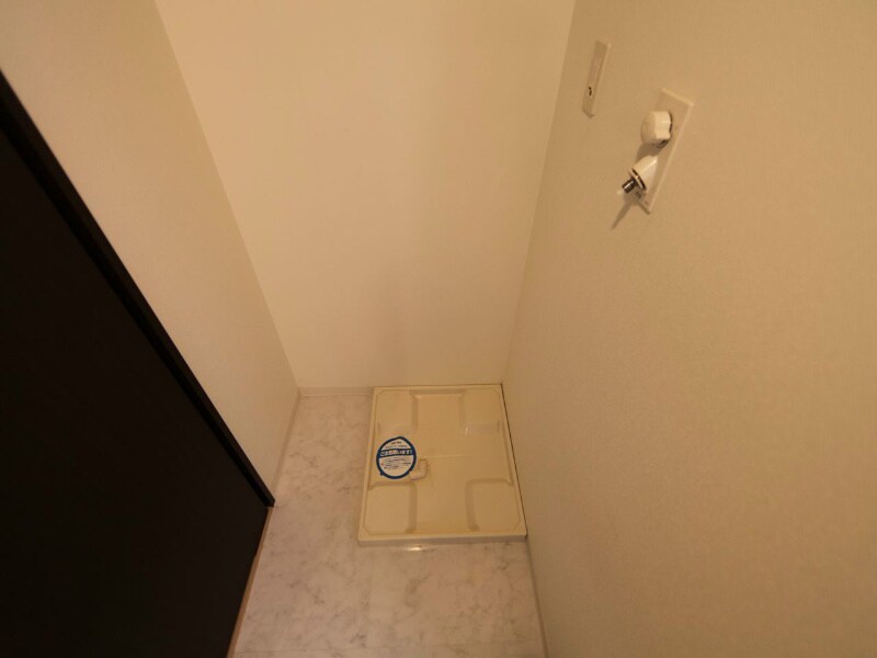物件内観写真17　(室内洗濯機置き場)