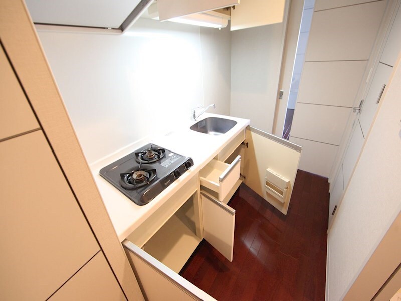 物件内観写真7　(システムキッチン（ガス2口コンロ付）)