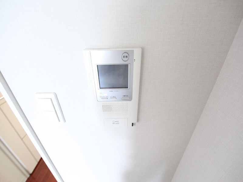 物件内観写真11　(ＴＶモニター付インターホン)