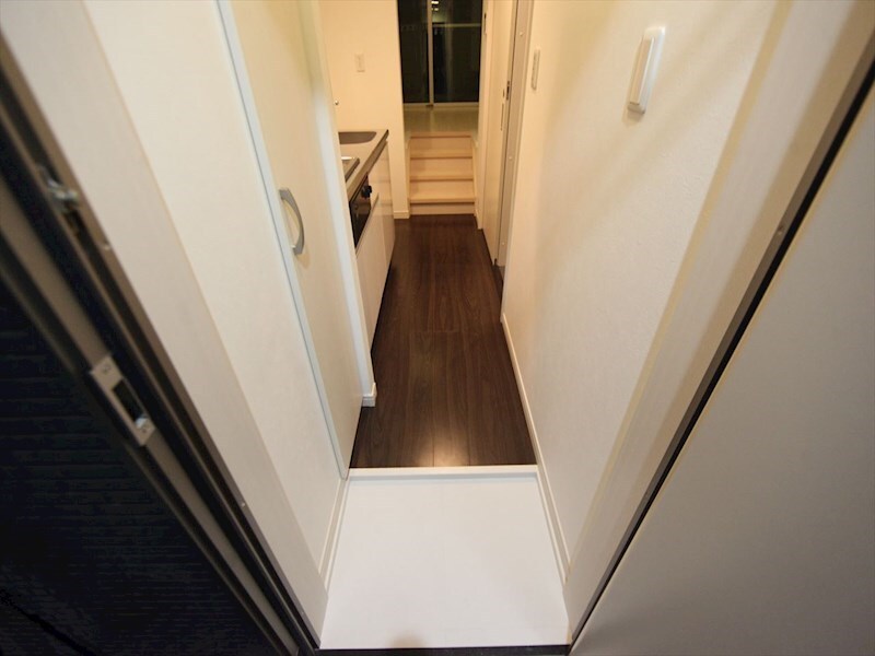 物件内観写真22　(玄関　シューズボックス付（収納充実してます）)