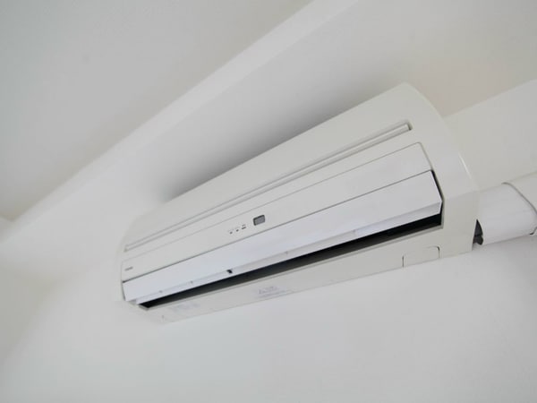 その他設備(エアコン2基全室エアコン)