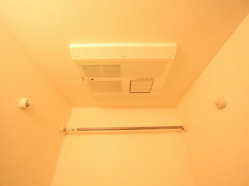 物件内観写真20　(浴室暖房乾燥機付バスルーム)