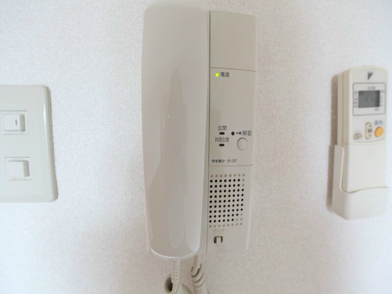 物件内観写真11　(インターホン)