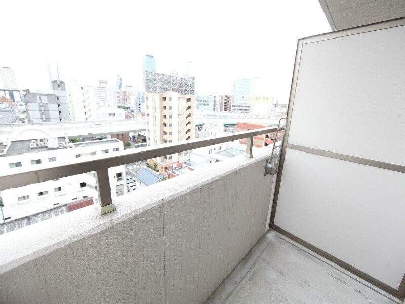 物件内観写真19　(南面バルコニー)