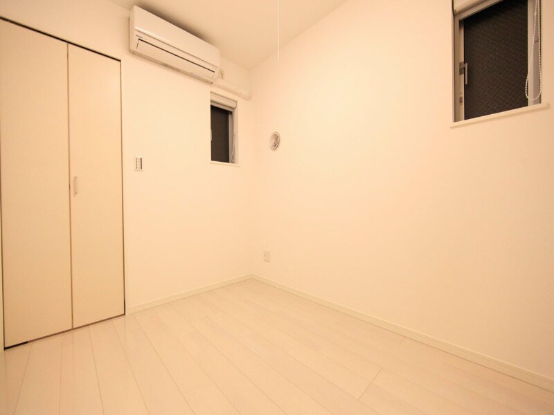 物件内観写真15　(洋室3.9帖　ウォークインクローゼット付（収納充実してます）)