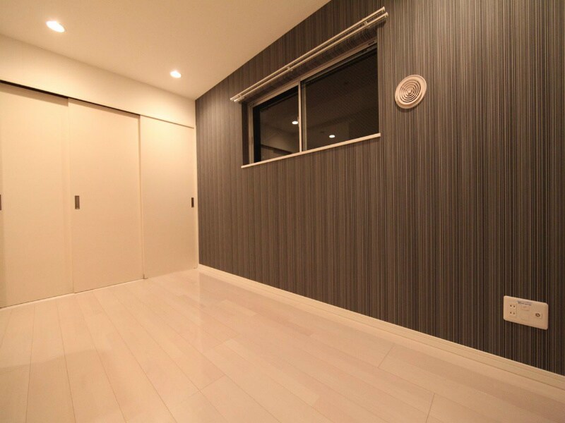 物件内観写真16　(ＤＫ7.5帖　洋室3.9帖とつなげても仕切っても使えます)