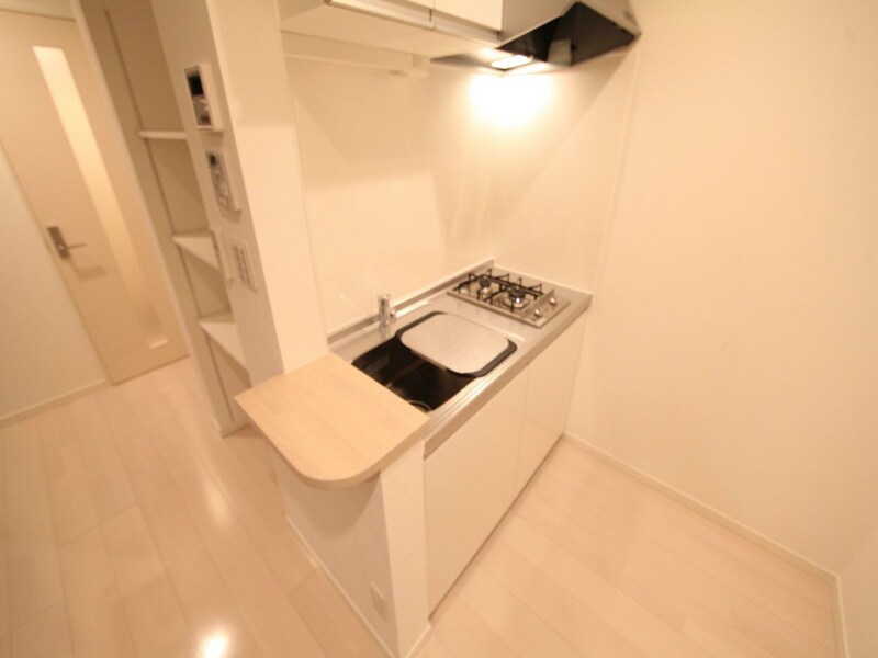 物件内観写真19　(システムキッチン（ガス2口コンロ付）)