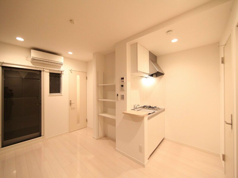 物件内観写真28　(ＤＫ7.5帖　洋室3.9帖とつなげても仕切っても使えます)