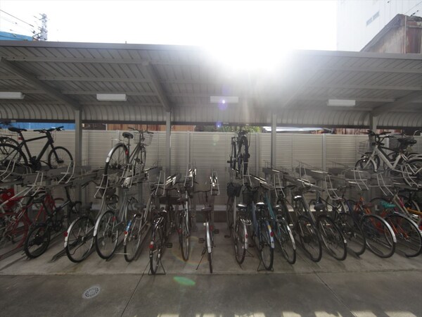 その他共有部分(屋根付き駐輪場)