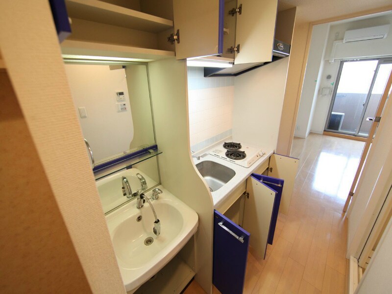 物件内観写真21　(独立洗面台付（シャンプードレッサー付）)