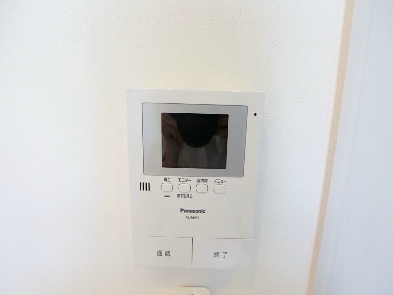 物件内観写真12　(ＴＶモニター付インターホン)