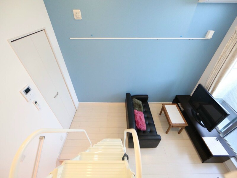 物件内観写真13　(洋室5帖　上階ロフト5.4帖（収納でもお部屋でも使えます）)