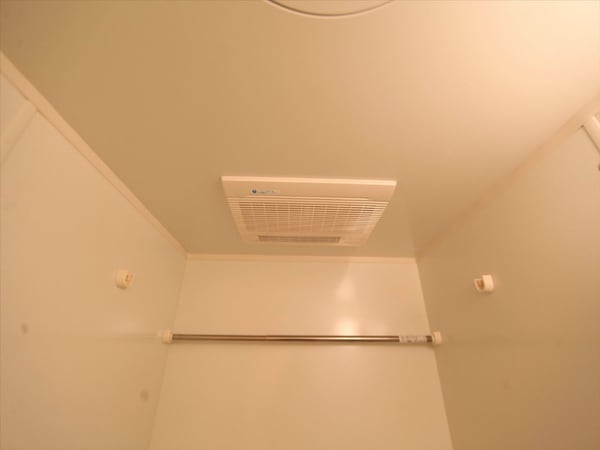 その他設備(浴室暖房乾燥機付き)
