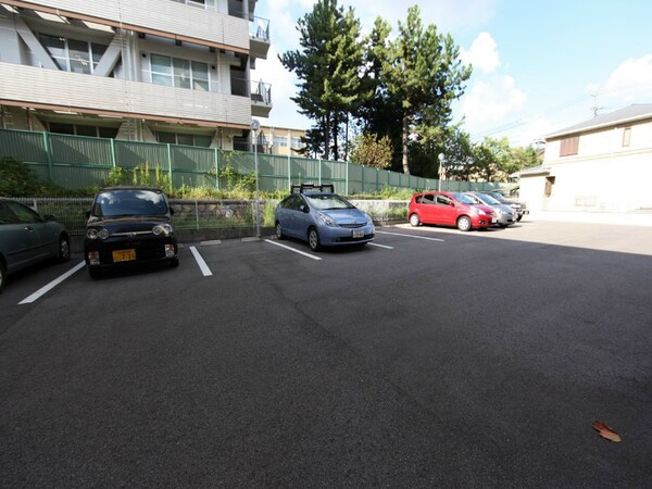 駐車場(敷地内駐車場)