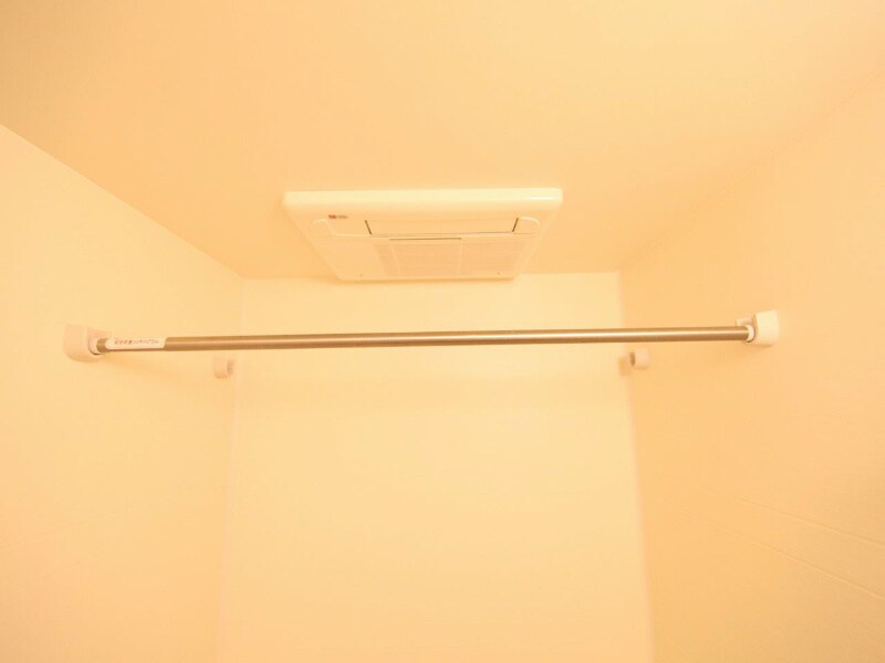 物件内観写真18　(浴室暖房乾燥機)