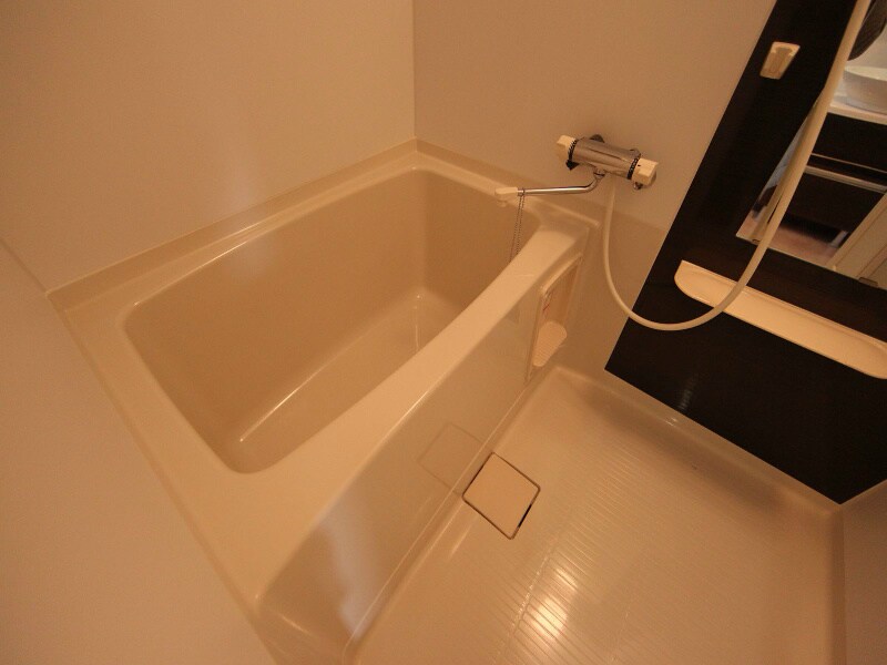 物件内観写真4　(浴室暖房乾燥機付お風呂)