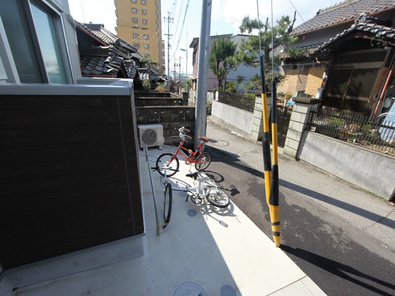 物件内観写真22　(駐輪場有り)