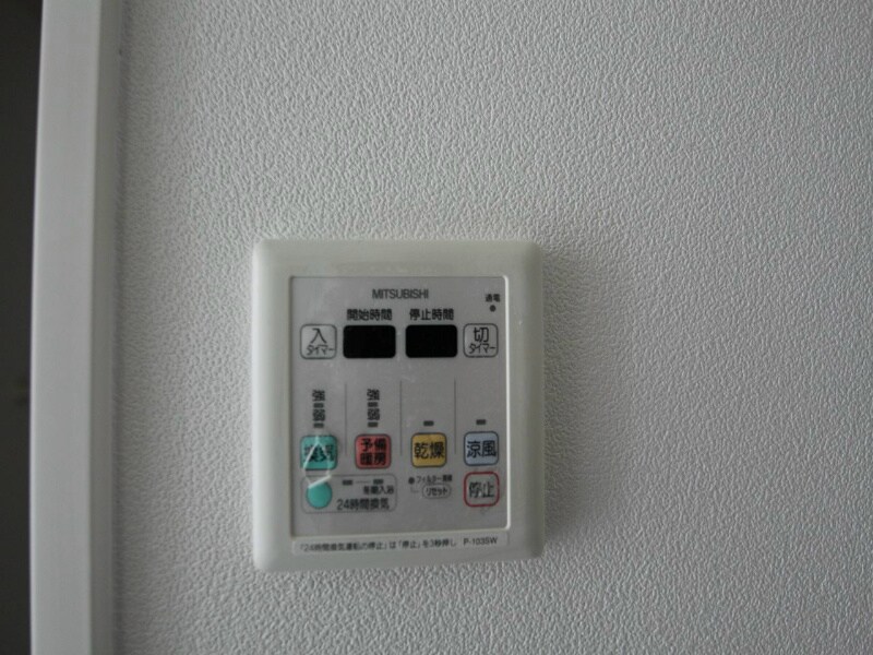 物件内観写真11　(浴室暖房乾燥機)