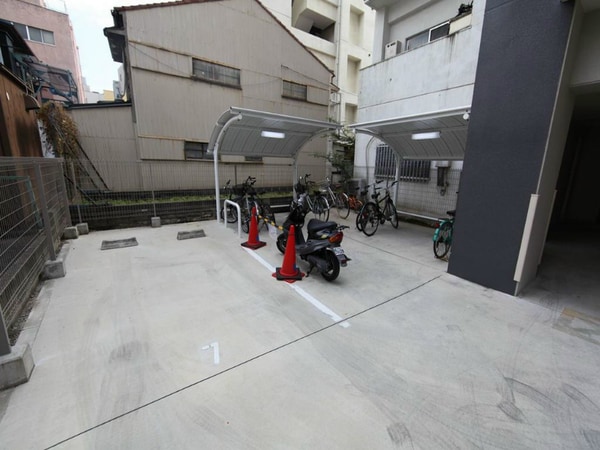 その他共有部分(屋根付駐輪場)