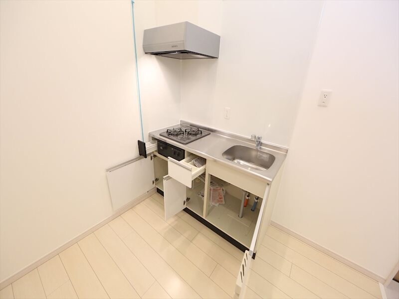 物件内観写真17　(システムキッチン（ガスコンロ2口）)