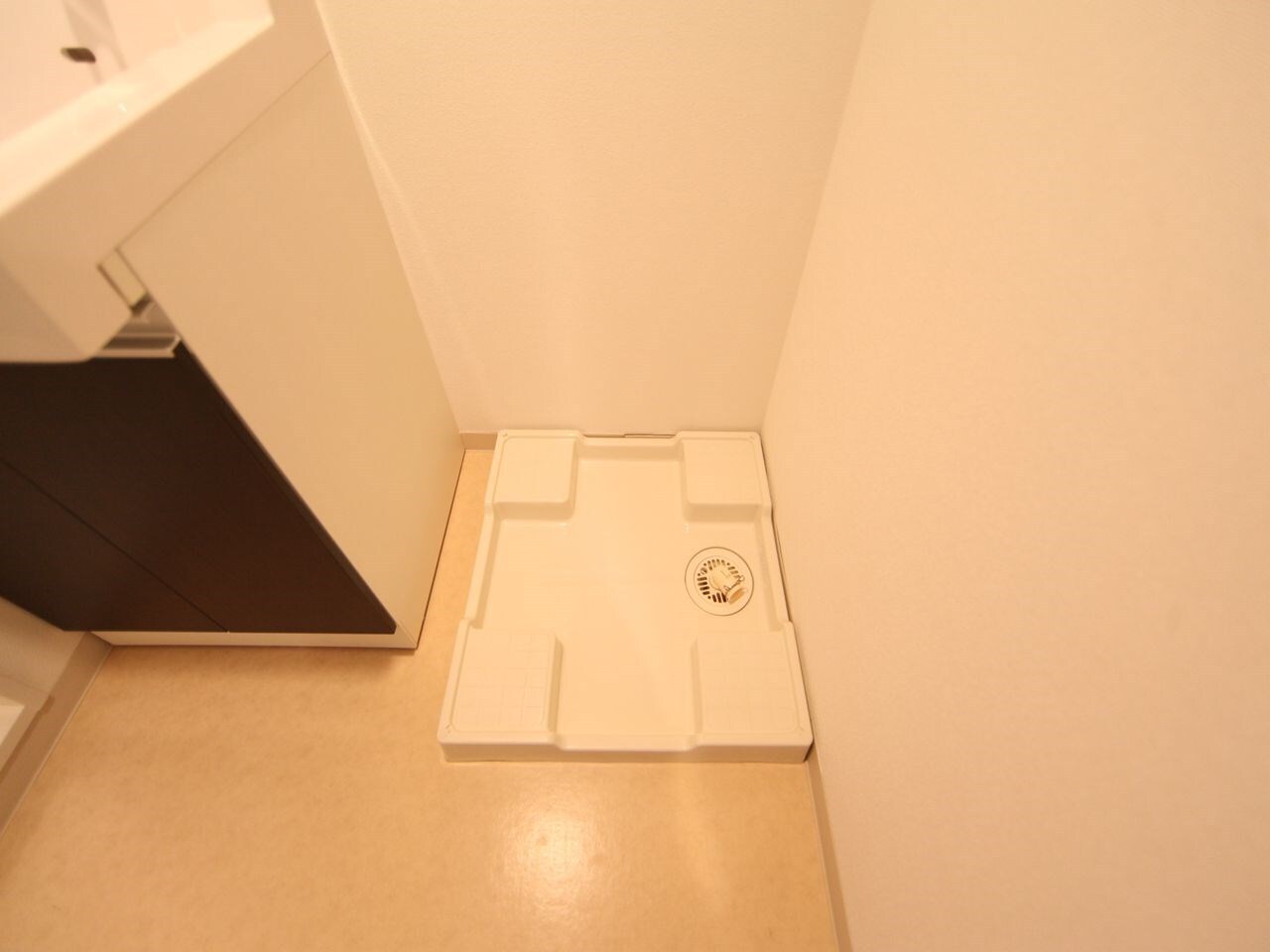 物件内観写真18　(室内洗濯機置き場)