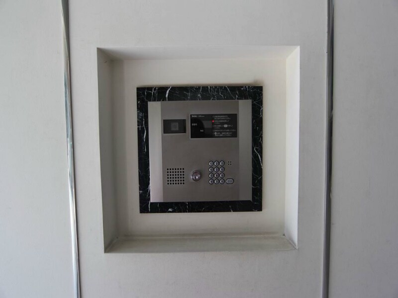 物件内観写真25　(オートロック付　セキュリティ充実)