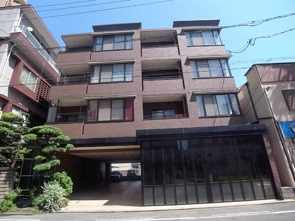 外観(外観　オートロック付　全部屋角部屋)
