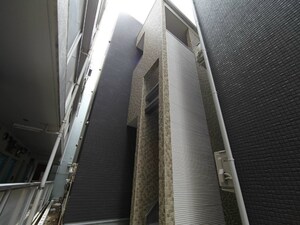 Ｙ’ｓｓｔａｇｅ吹上外観写真