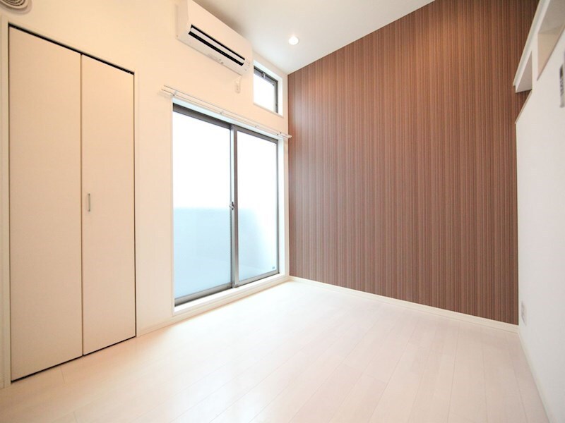 物件内観写真15　(洋室6.1帖　ロフト5.7帖（収納にも寝室にも使えます）)