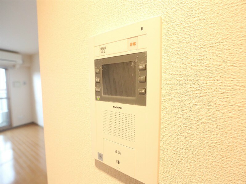 物件内観写真11　(ＴＶモニター付インターホン)